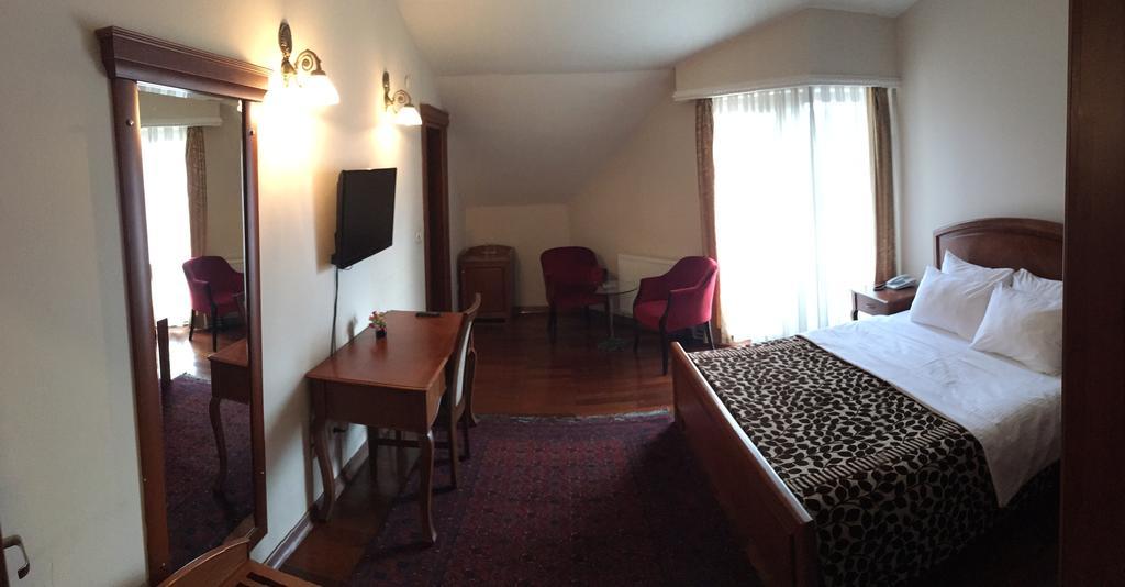 Florya Konagi Hotel Istanbul Ngoại thất bức ảnh