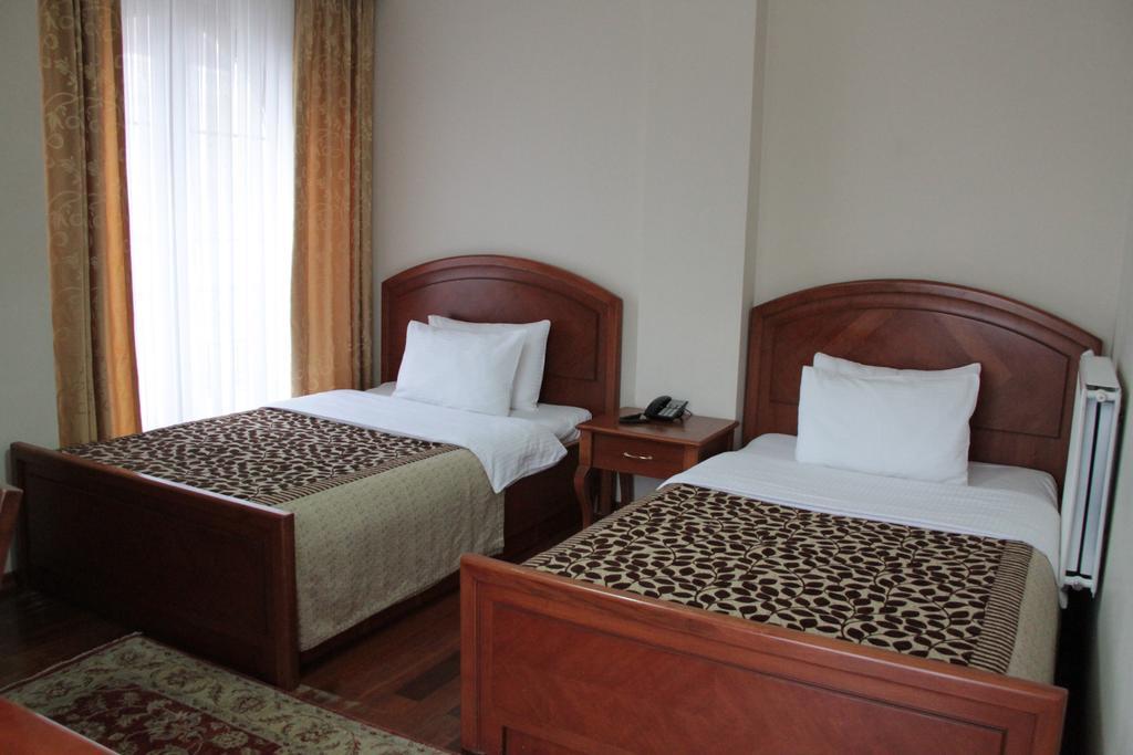 Florya Konagi Hotel Istanbul Ngoại thất bức ảnh